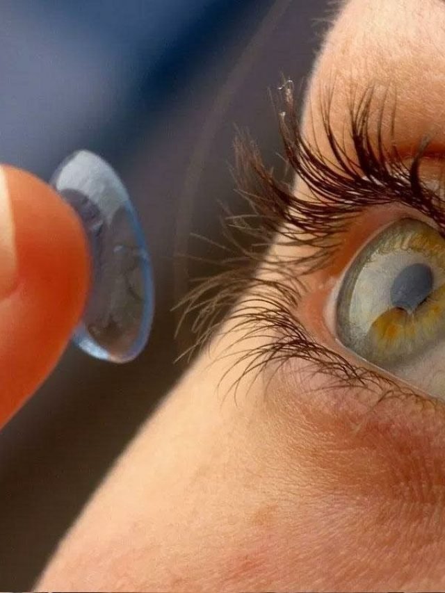 You can go blind while showering with contact lenses